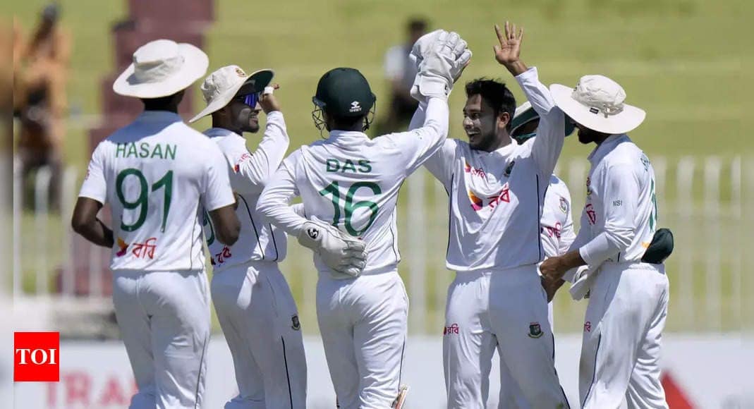 2nd Test, Day 2: Five-star Mehidy Hasan Miraz helps Bangladesh restrict Pakistan to 274 | Cricket News 2nd Test, Day 2: Five-star Mehidy Hasan Miraz helps Bangladesh restrict Pakistan to 274 | Cricket News