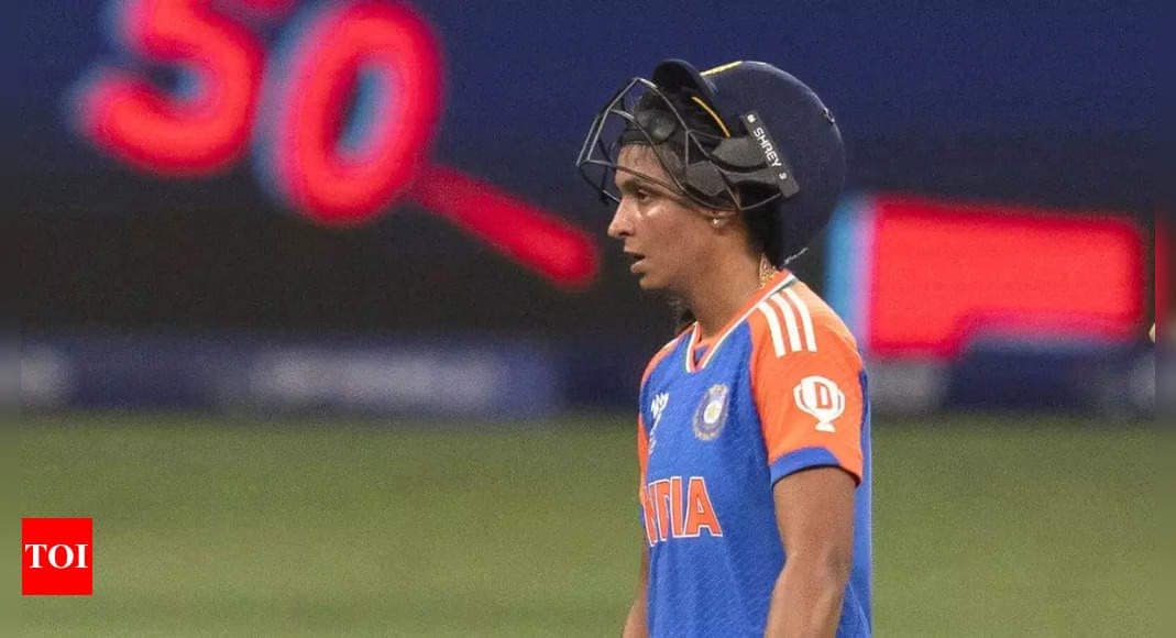 Women’s T20 World Cup: Harmanpreet Kaur stars as India beat Sri Lanka to boost semi-final chances | Cricket News Women’s T20 World Cup: Harmanpreet Kaur stars as India beat Sri Lanka to boost semi-final chances | Cricket News