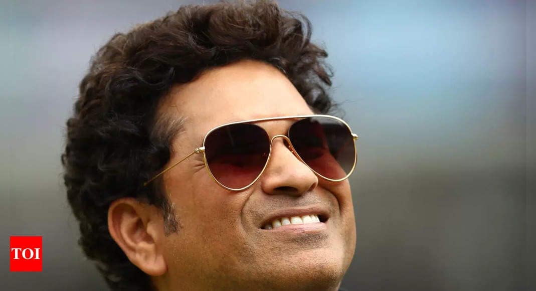 Sachin Tendulkar enjoys a day with friends from Pakistan – See pic | Cricket News Sachin Tendulkar enjoys a day with friends from Pakistan – See pic | Cricket News