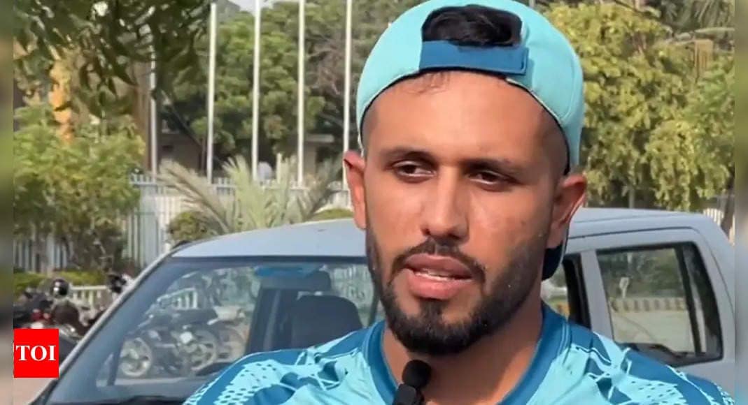 ‘Usko akal nahi hai’: Mohammad Haris gets bashed by Basit Ali for ‘ban on India talks’ comment | Cricket News ‘Usko akal nahi hai’: Mohammad Haris gets bashed by Basit Ali for ‘ban on India talks’ comment | Cricket News