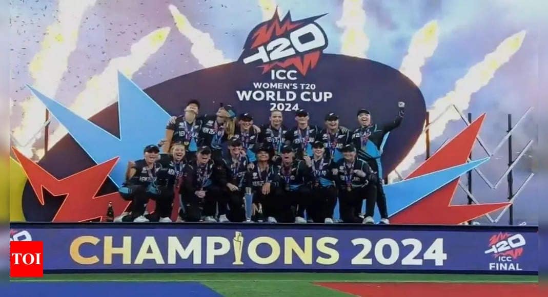 New Zealand clinch maiden Women’s T20 World Cup title with 32-run victory over South Africa | Cricket News New Zealand clinch maiden Women’s T20 World Cup title with 32-run victory over South Africa | Cricket News