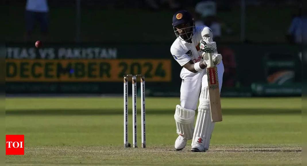 SA vs SL, 2nd Test, Day 4: Dhananjaya Silva and Kusal Mendis keep Sri Lanka in the fight to avoid whitewash SA vs SL, 2nd Test, Day 4: Dhananjaya Silva and Kusal Mendis keep Sri Lanka in the fight to avoid whitewash
