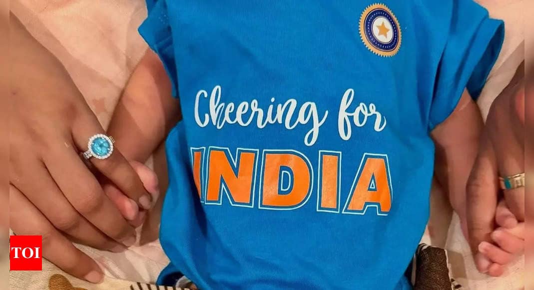 ‘Welcome Haksh Patel, India’s smallest, yet biggest fan’: Axar Patel and Meha Patel blessed with a baby boy | Off the field News ‘Welcome Haksh Patel, India’s smallest, yet biggest fan’: Axar Patel and Meha Patel blessed with a baby boy | Off the field News