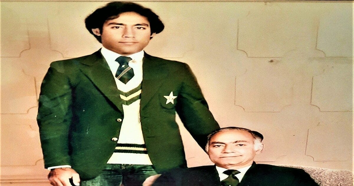 कछुए की रफ्तार से बैटिंग करती थी पिता-पुत्र की यह जोड़ी, भारत के खिलाफ टॉप स्कोर, टेस्ट में बनाए दो स्पेशल रिकॉर्ड कछुए की रफ्तार से बैटिंग करती थी पिता-पुत्र की यह जोड़ी, भारत के खिलाफ टॉप स्कोर, टेस्ट में बनाए दो स्पेशल रिकॉर्ड