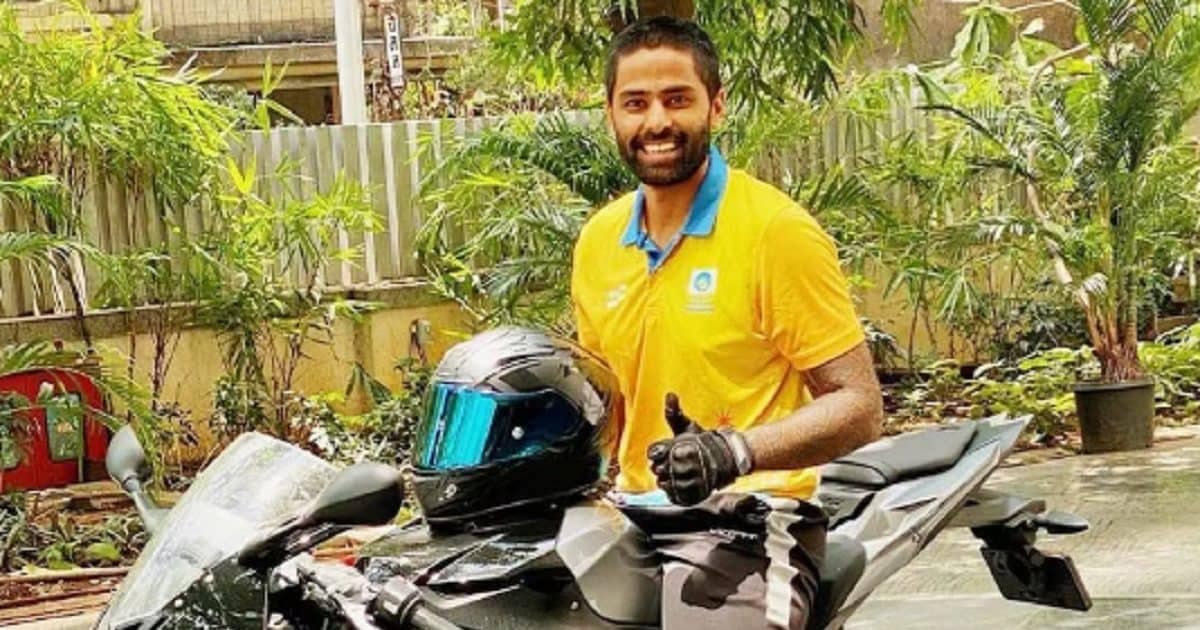 Suryakumar yadav Net Worth: कितना कमाते हैं सूर्या, करोड़ों की करते हैं कमाई, कितना पैसा देता है BCCI Suryakumar yadav Net Worth: कितना कमाते हैं सूर्या, करोड़ों की करते हैं कमाई, कितना पैसा देता है BCCI