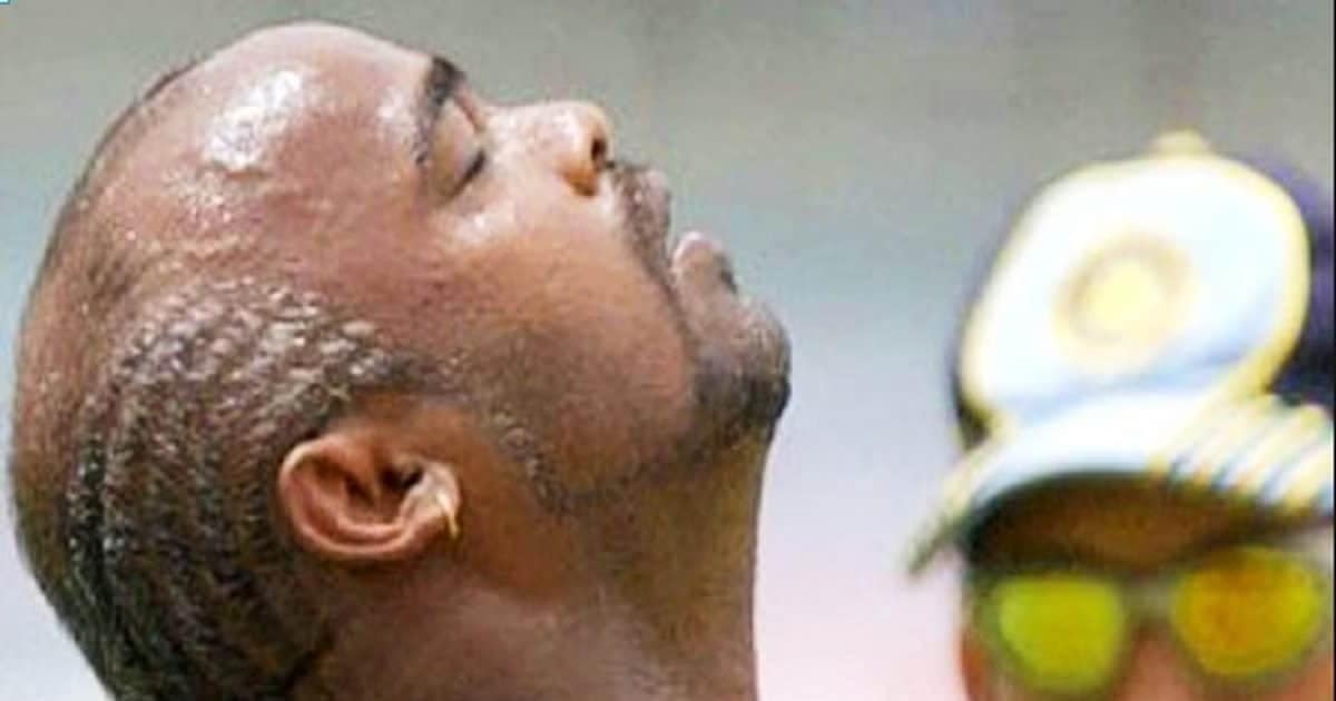 विनोद कांबली की हालत में हो रहा सुधार, ‘चक दे इंडिया’ पर किया डांस, देखें वीडियो विनोद कांबली की हालत में हो रहा सुधार, ‘चक दे इंडिया’ पर किया डांस, देखें वीडियो