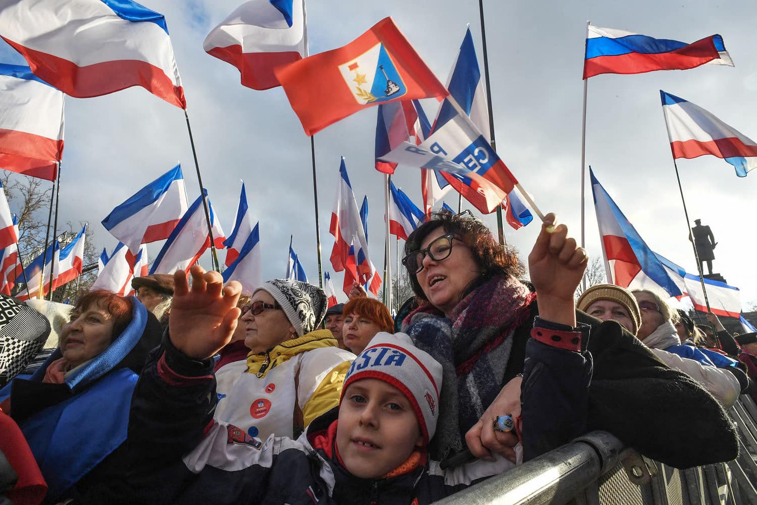 Why Crimea is so important to Ukraine and Russia Why Crimea is so important to Ukraine and Russia