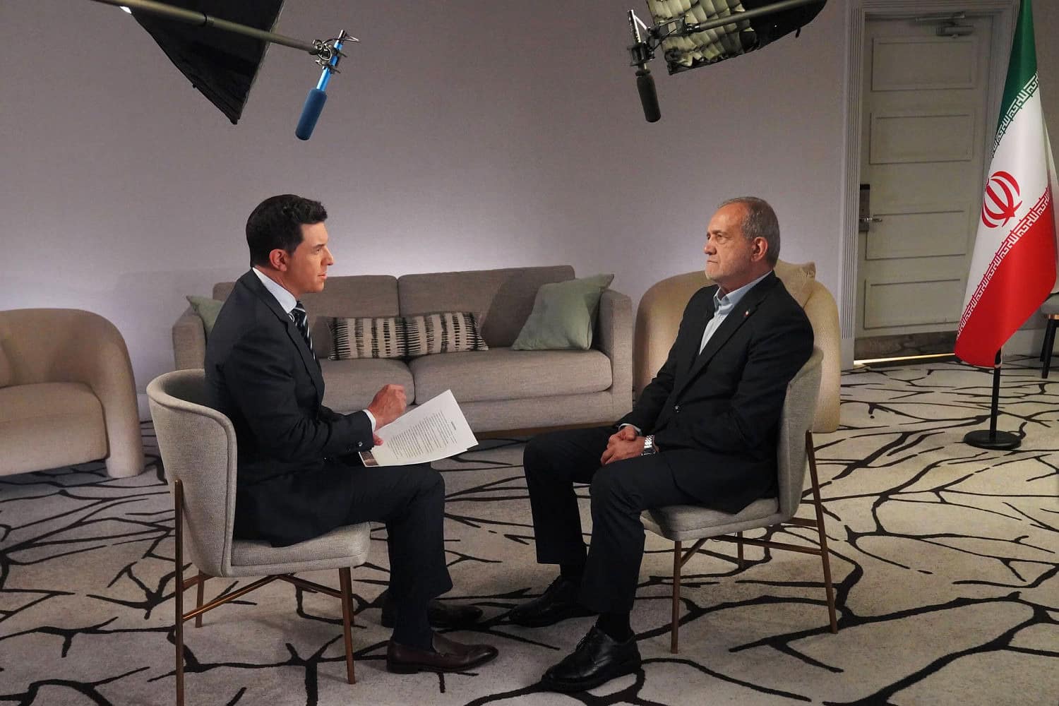 Iranian president says women have a right to choose about the hijab Iranian president says women have a right to choose about the hijab