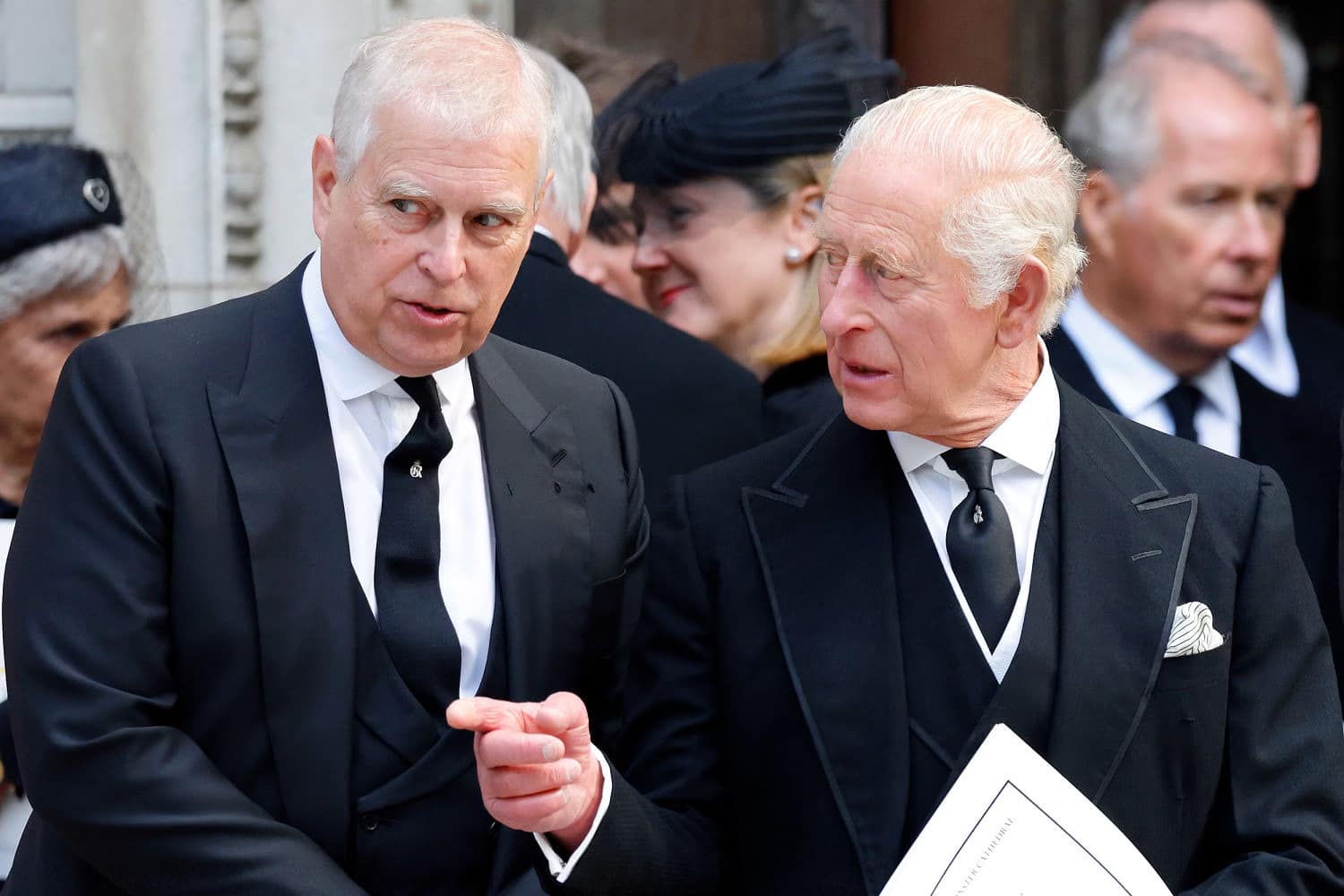 King Charles banishes his brother Andrew to protect the royals King Charles banishes his brother Andrew to protect the royals