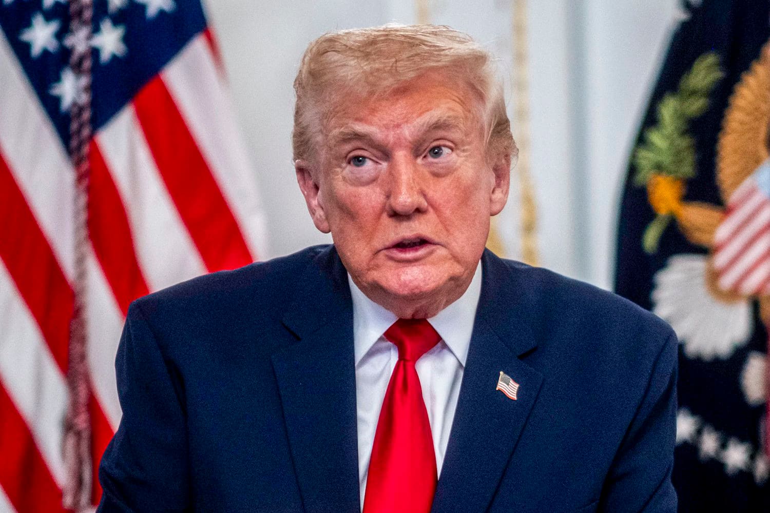 Trump tells airlines Venezuela’s airspace is ‘closed in its entirety’ in latest escalation Trump tells airlines Venezuela’s airspace is ‘closed in its entirety’ in latest escalation